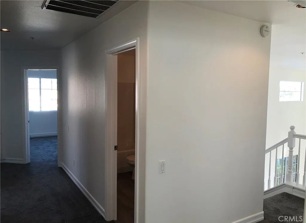 643 Dunkirk Drive Oxnard, CA 93035 - Photo 8 of 18 a view of hallway with windows