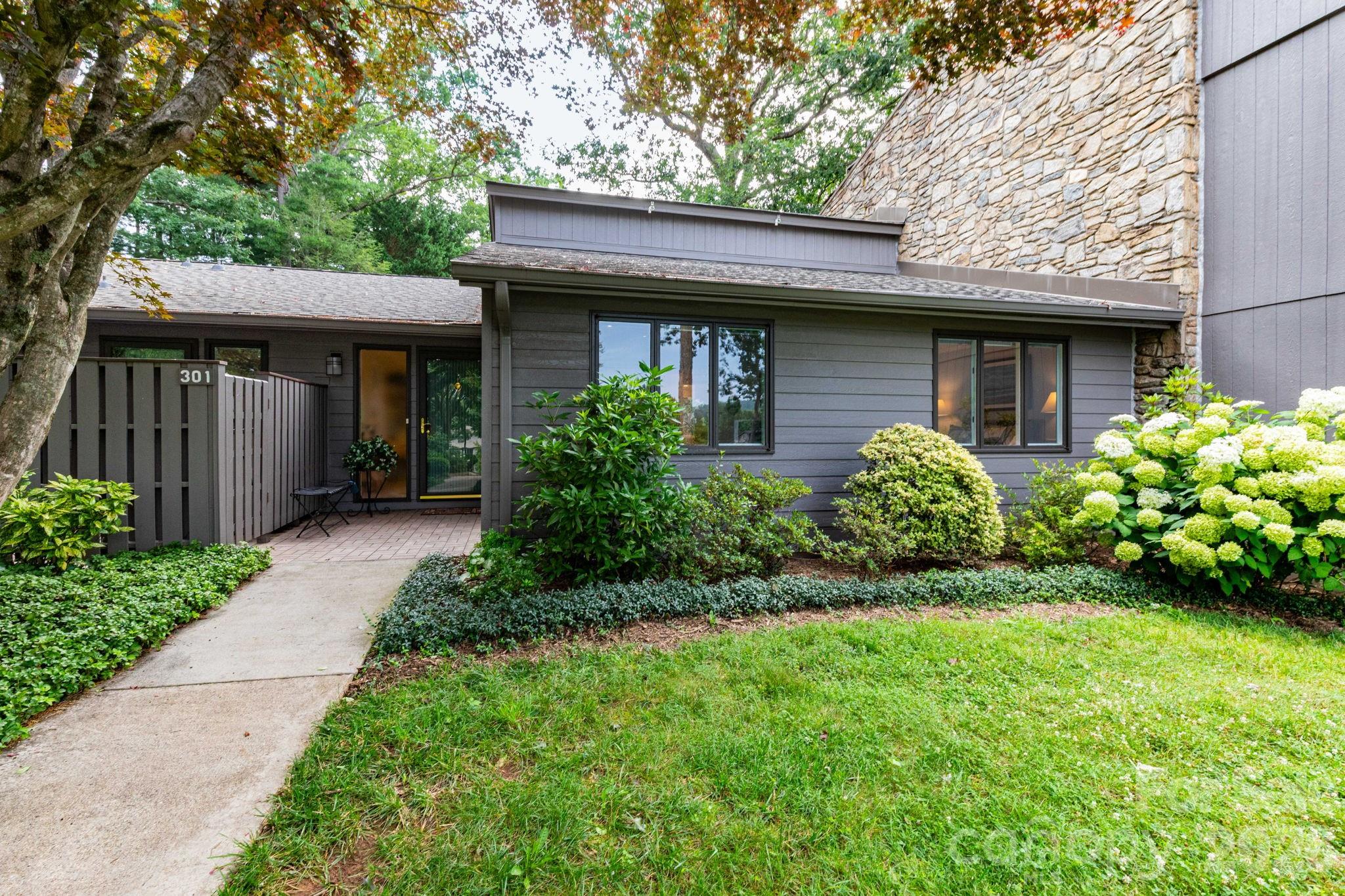 301 Crowfields Lane Asheville, NC 28803 - Photo 20 of 28