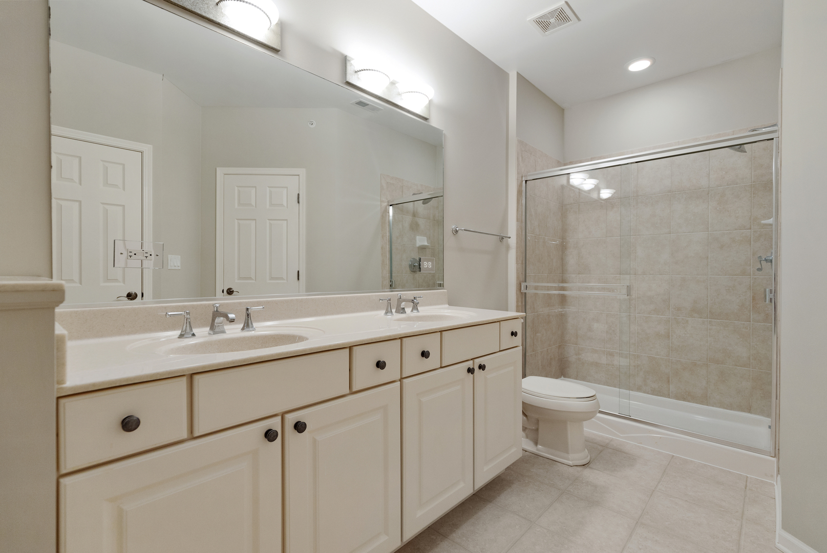 1376 Scarboro Road, Unit 1003 Schaumburg, IL 60193 - Photo 16 of 21