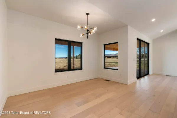$1,095,000 | 1170 Kayak Loop, Victor, ID 83455