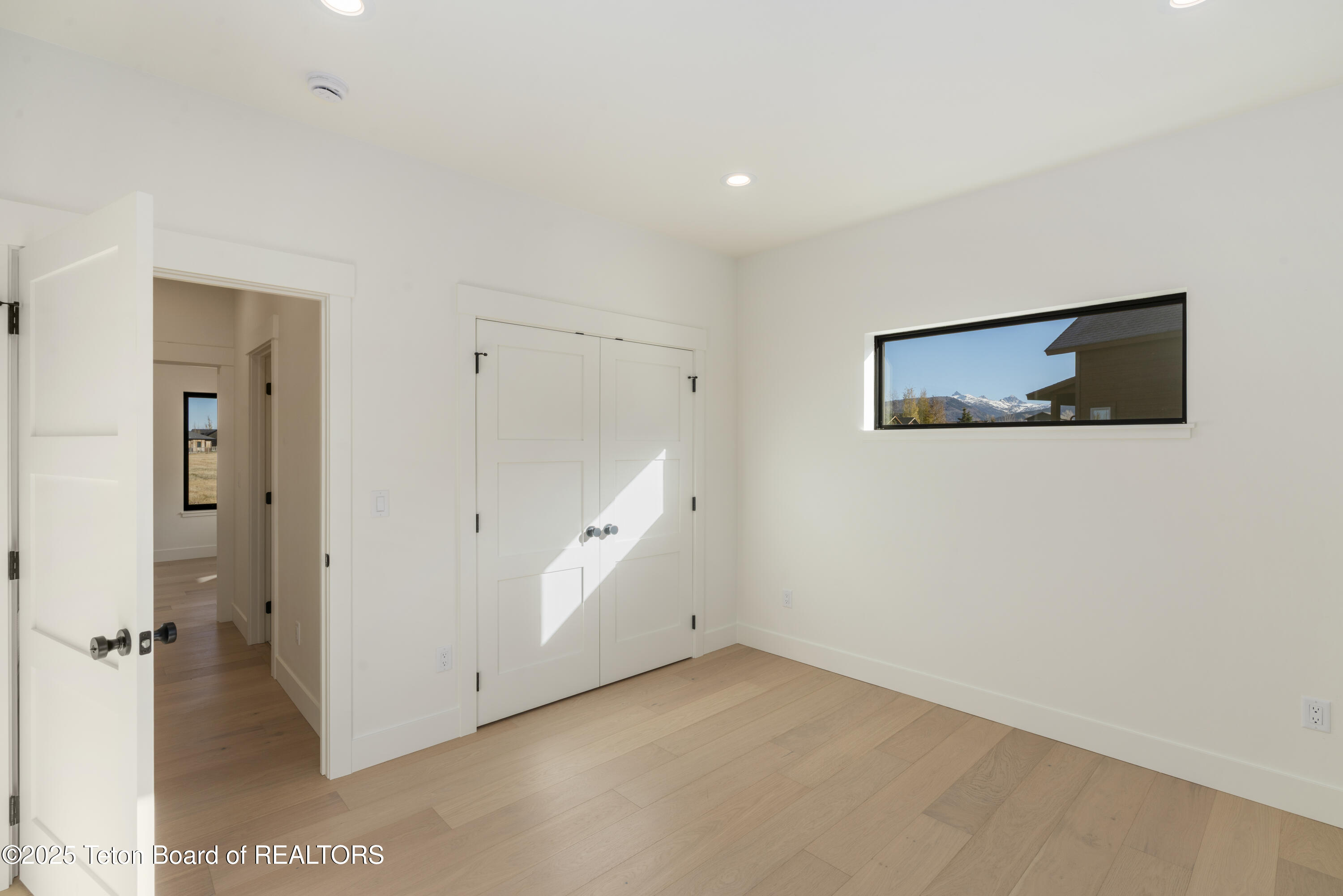 1170 Kayak Loop Victor, ID 83455 - Photo 25 of 41 Guest Bedroom 1