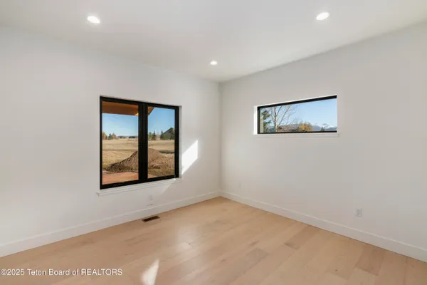 $1,095,000 | 1170 Kayak Loop, Victor, ID 83455