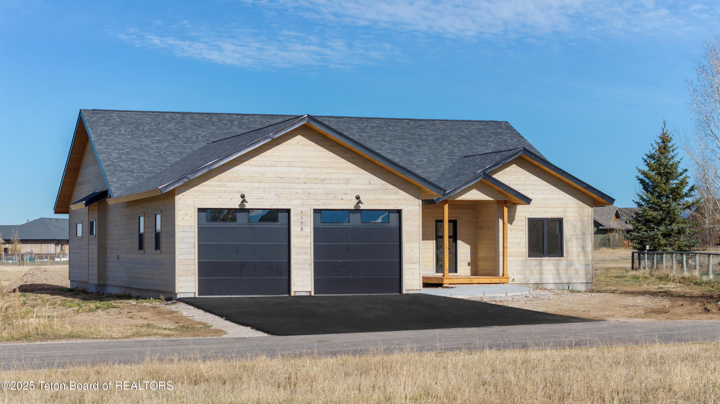 1170 Kayak Loop Victor, ID 83455 - Photo 33 of 41 Front of home