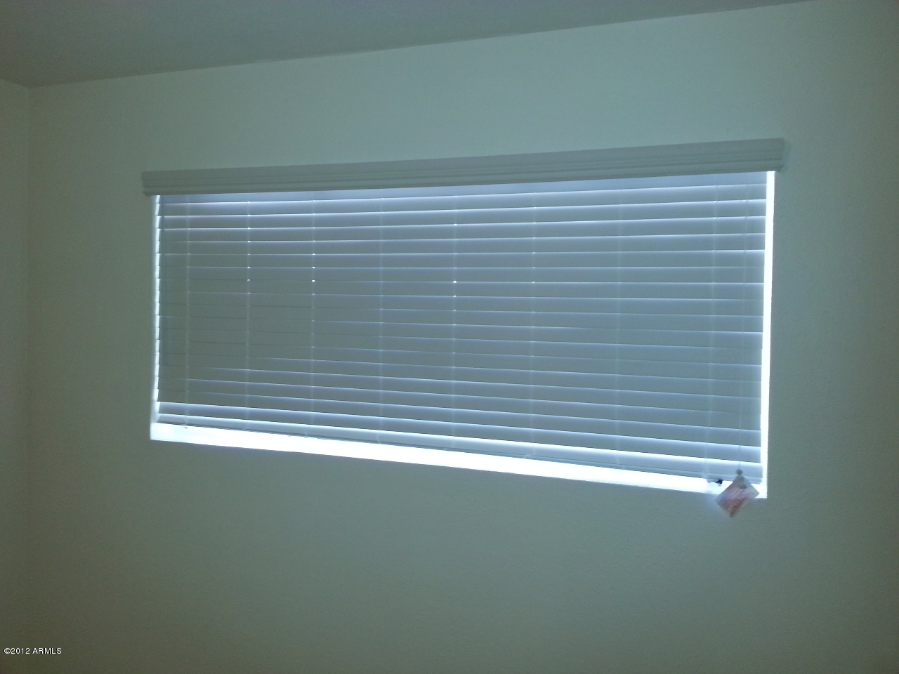 3043 West Bloomfield Road Phoenix, AZ 85029 - Photo 16 of 18 a view of a small space