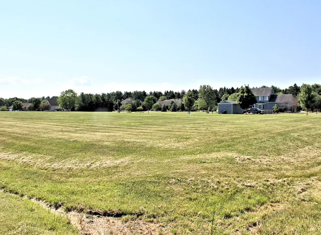 $55,000 | 15582 Douglas Avenue, Sandwich, IL 60548