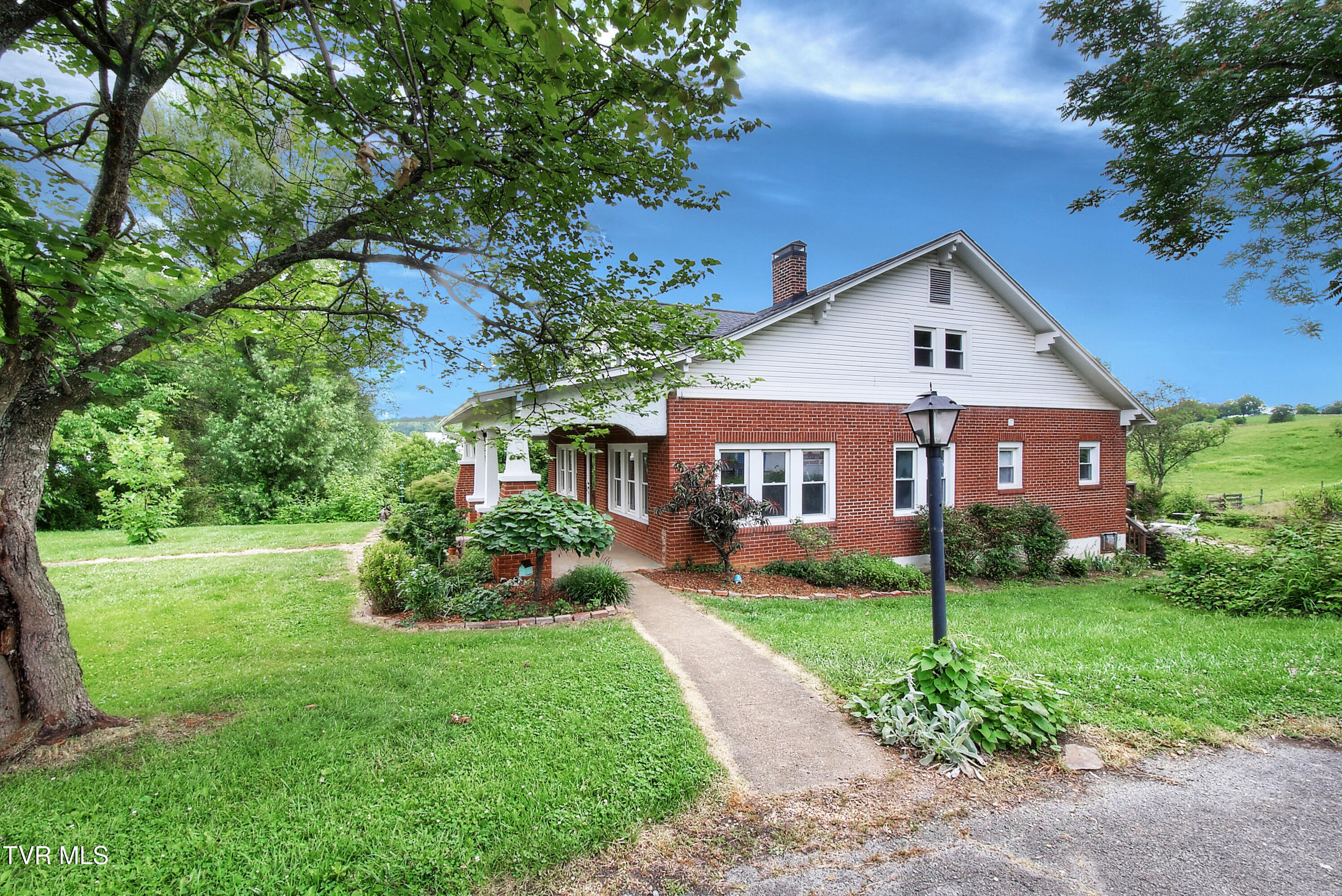 160 Conklin Road Jonesborough, TN 37659 - Photo 10 of 57 8