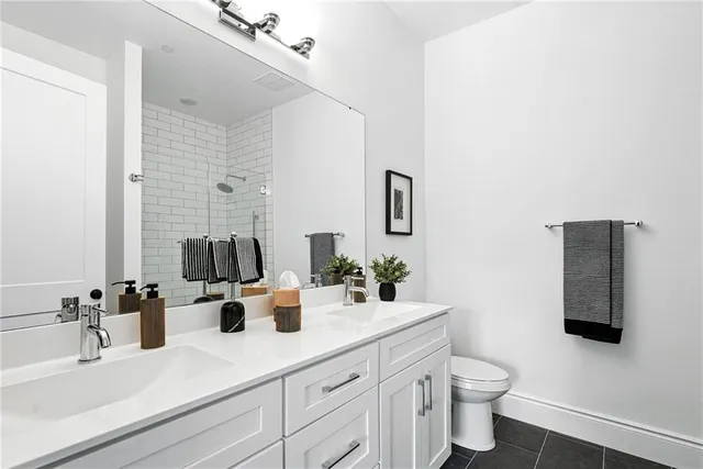 $859,000 | 1 1st Street, Unit 305, Oakmont, PA 15139