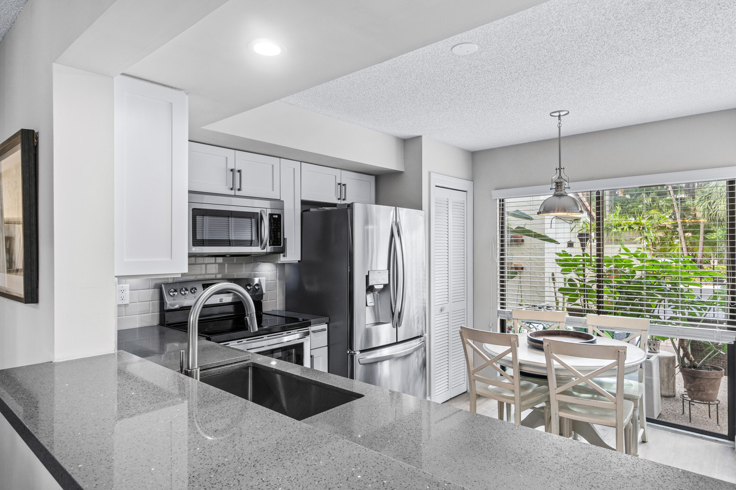 7926 Seville Place, Unit 2001 Boca Raton, FL 33433 - Photo 20 of 50 023-7926SevillePlace-BocaRaton-FL-33433-