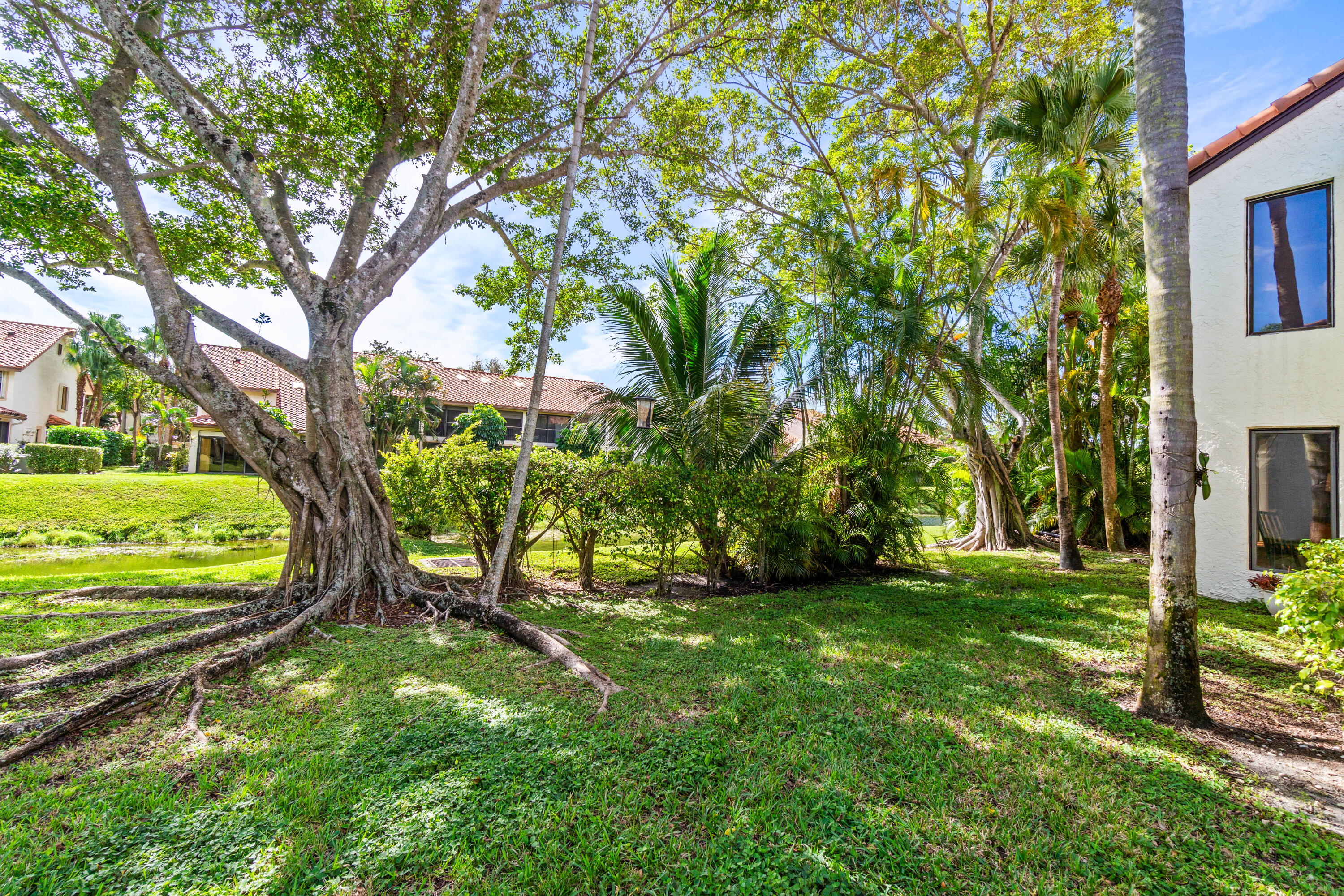 7926 Seville Place, Unit 2001 Boca Raton, FL 33433 - Photo 31 of 50 037-7926SevillePlace-BocaRaton-FL-33433-