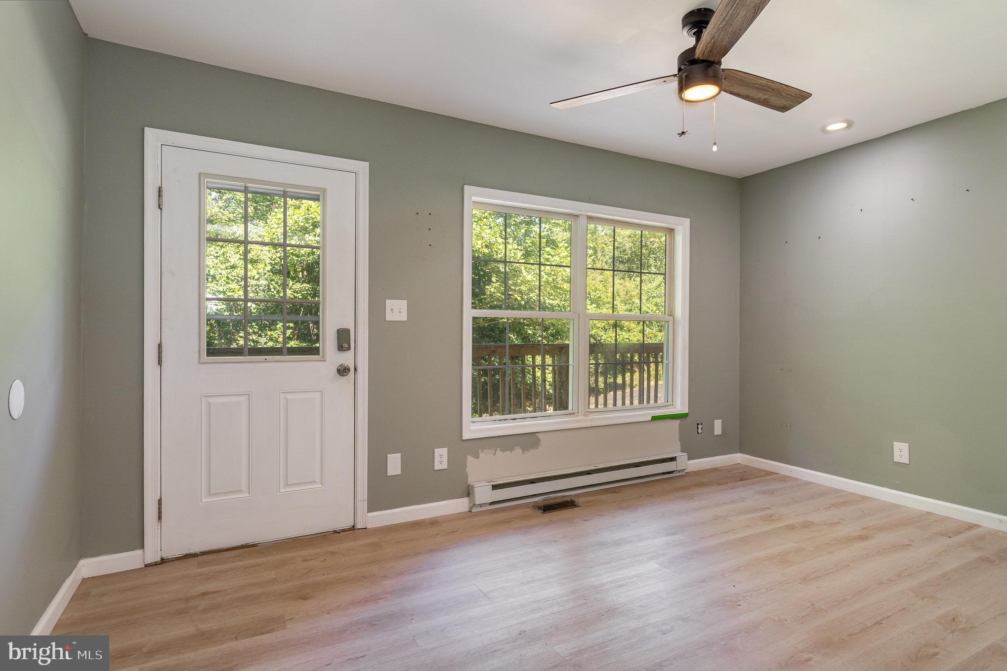 250 Neill Run Road Delta, PA 17314 - Photo 4 of 26 Gallery Image 4