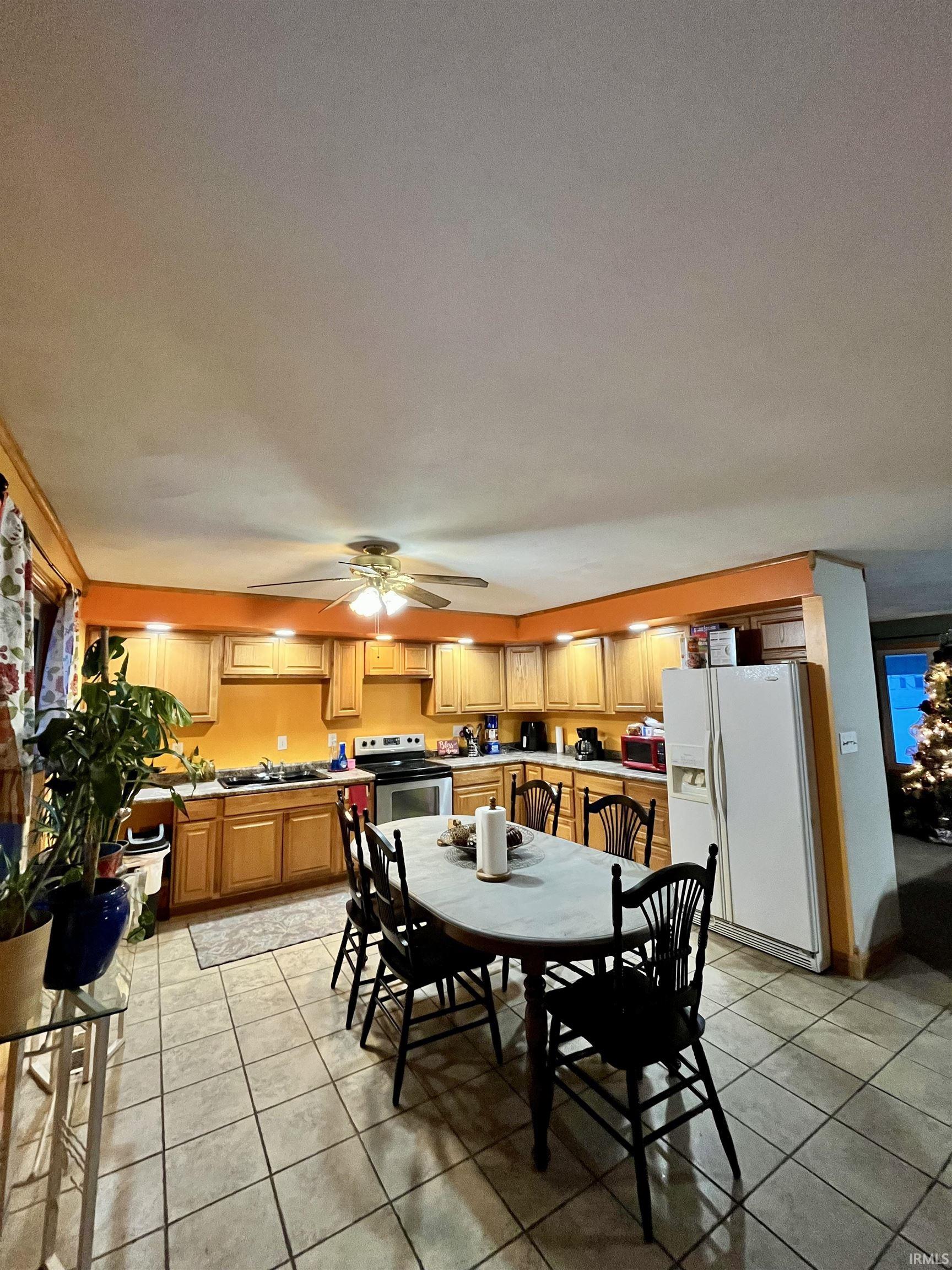 2449 Tam O Shanter Road Kokomo, IN 46902 - Photo 8 of 19