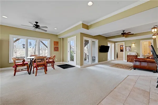 $1,175,000 | 16661 South Country Club Drive, Loch Lloyd, MO 64012