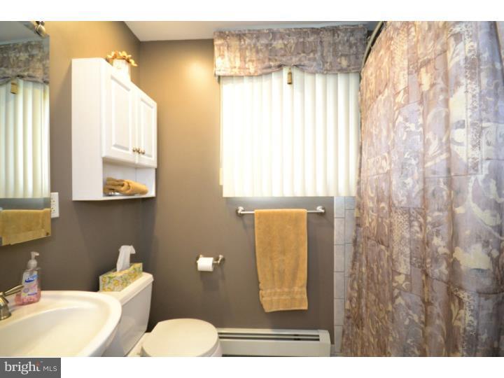 1364 Foster Road Warminster, PA 18974 - Photo 21 of 24 Gallery Image 21
