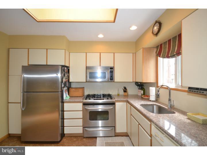 1364 Foster Road Warminster, PA 18974 - Photo 6 of 24 Gallery Image 6