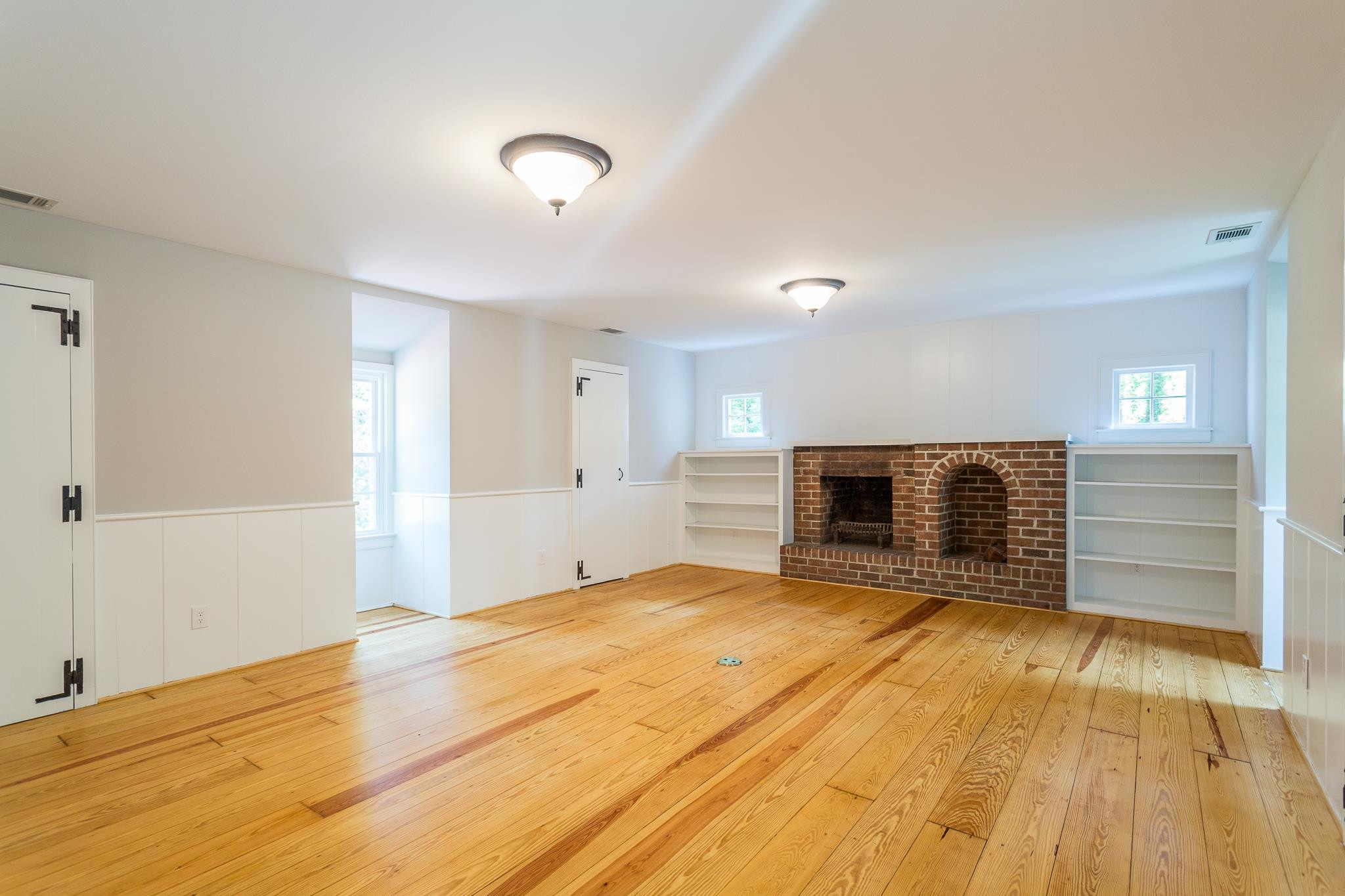 2611 Sherborne Place Raleigh, NC 27612 - Photo 14 of 30 Photo 14