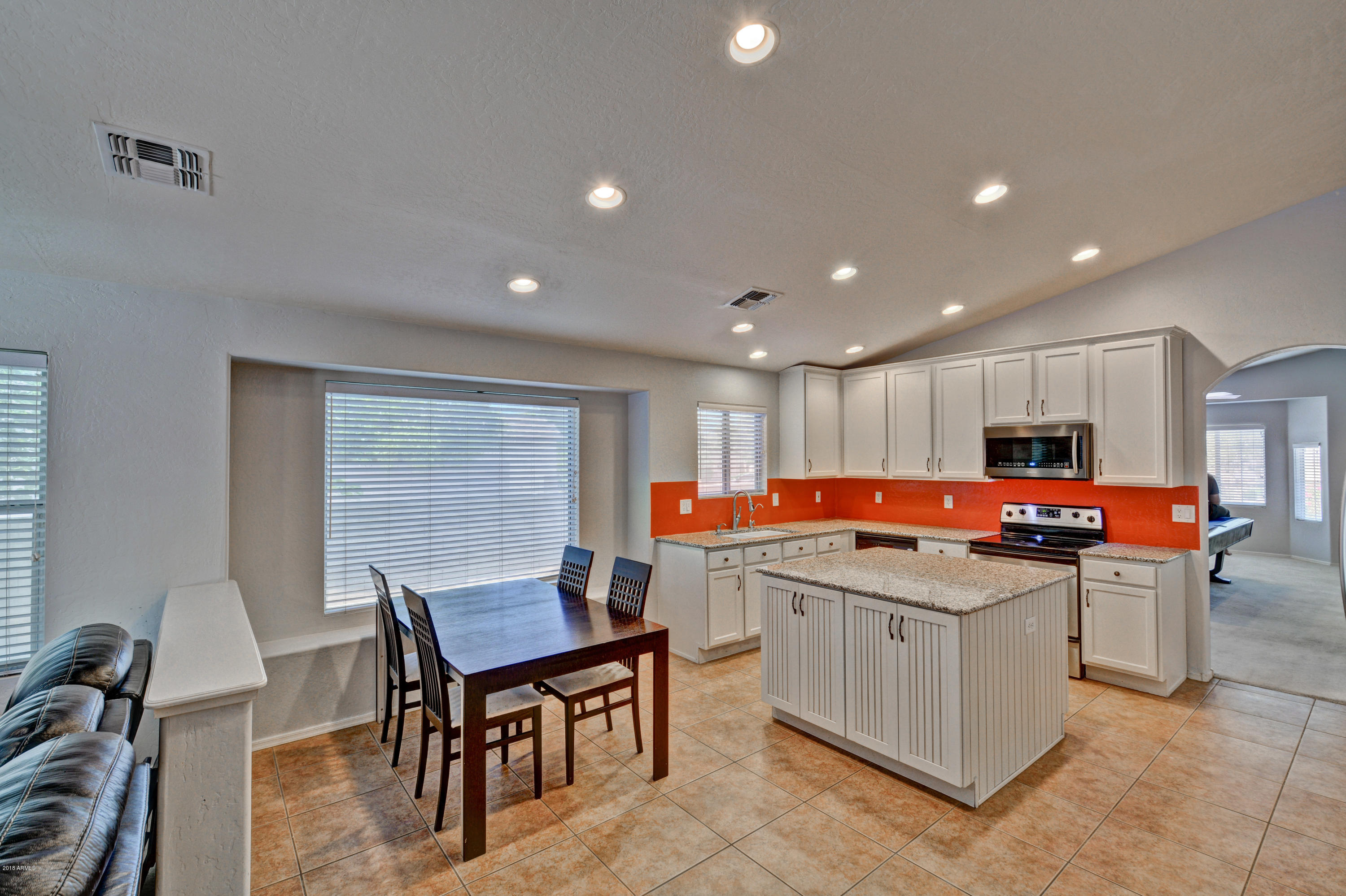 2013 West Maldonado Road Phoenix, AZ 85041 - Photo 21 of 37 Maldonado (21)