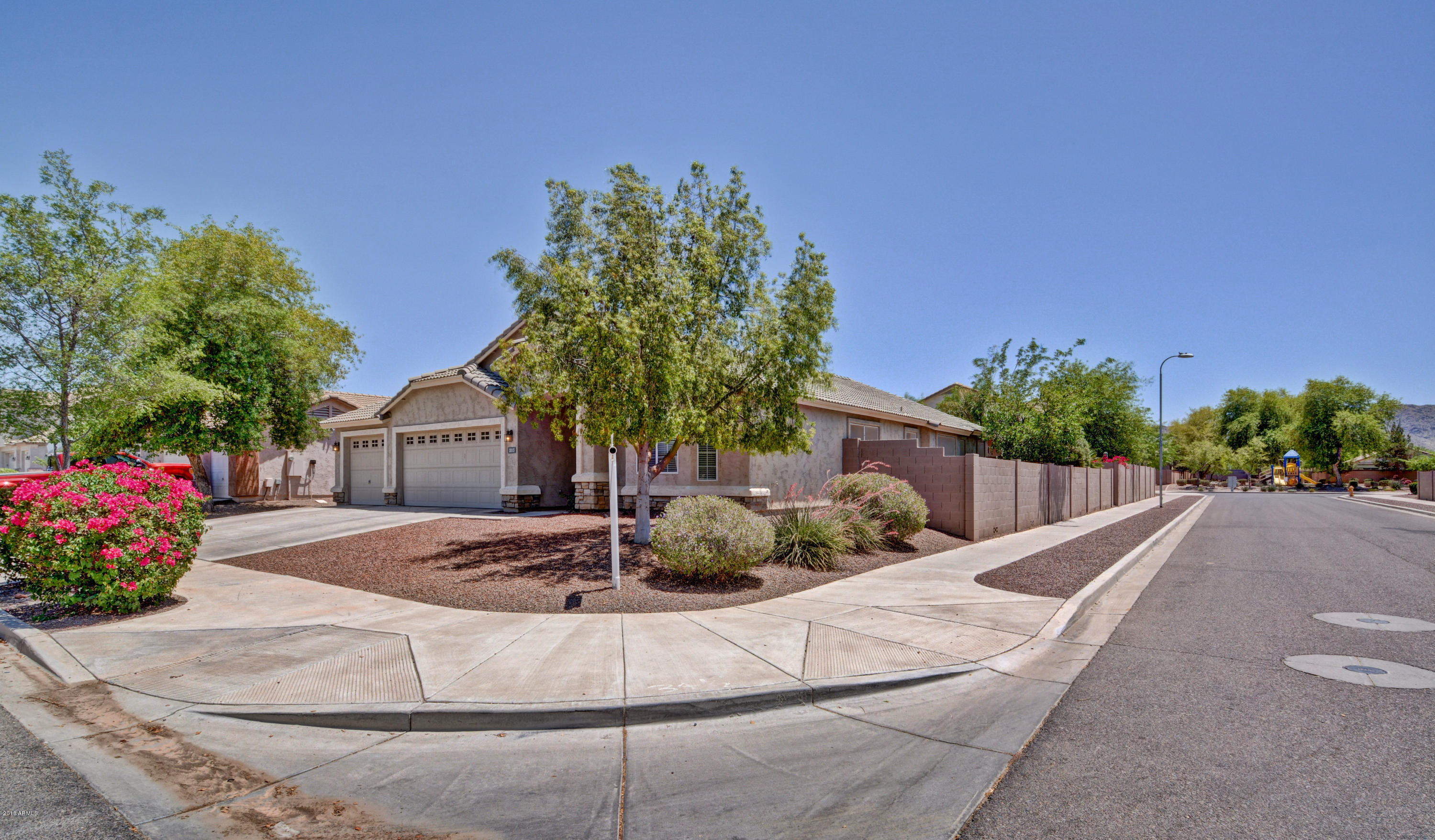 2013 West Maldonado Road Phoenix, AZ 85041 - Photo 4 of 37 Maldonado (4)