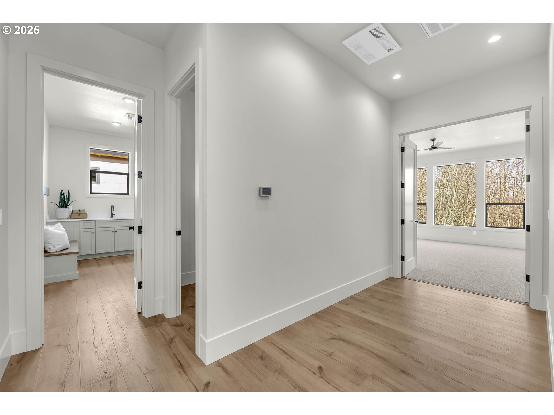 718 South 15th Court Ridgefield, WA 98642 - Photo 23 of 47 a view of an empty room and a gallery