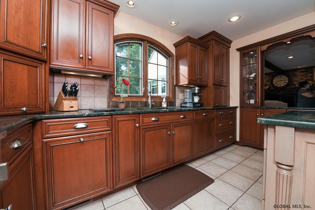 2 Olde Coach Road Bethlehem, NY 12077 - Photo 12 of 50 Photo 12