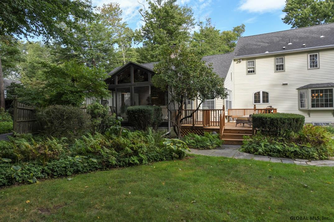 2 Olde Coach Road Bethlehem, NY 12077 - Photo 43 of 50 Photo 44