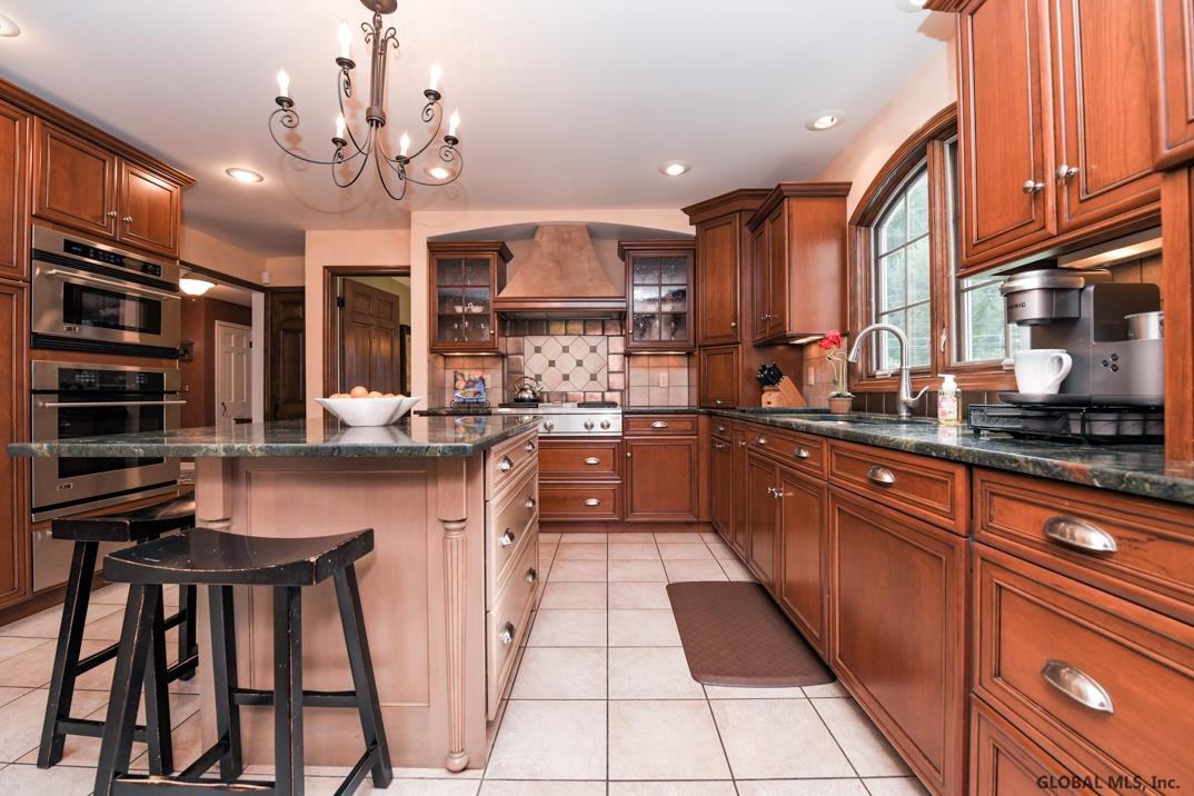 2 Olde Coach Road Bethlehem, NY 12077 - Photo 9 of 50 Photo 9