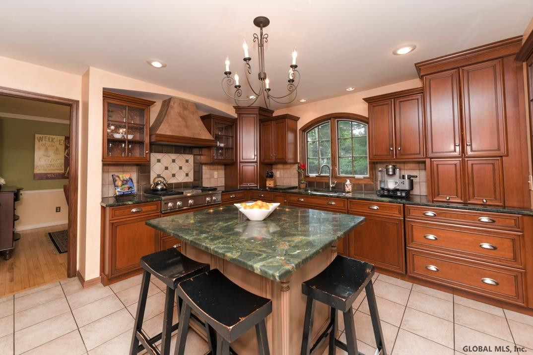 2 Olde Coach Road Bethlehem, NY 12077 - Photo 10 of 50 Photo 10