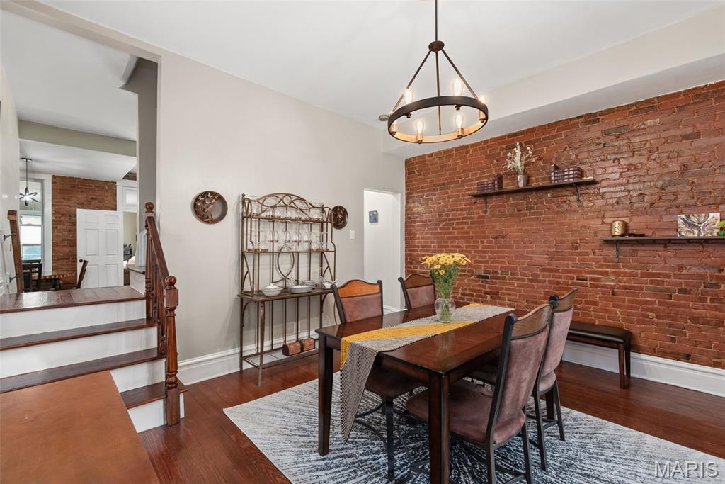 1944 Provenchere Place St. Louis, MO 63118 - Photo 17 of 54