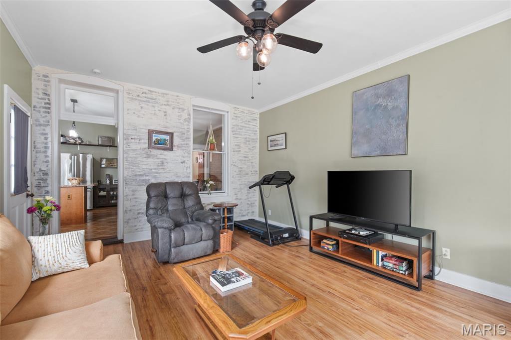 1944 Provenchere Place St. Louis, MO 63118 - Photo 27 of 54