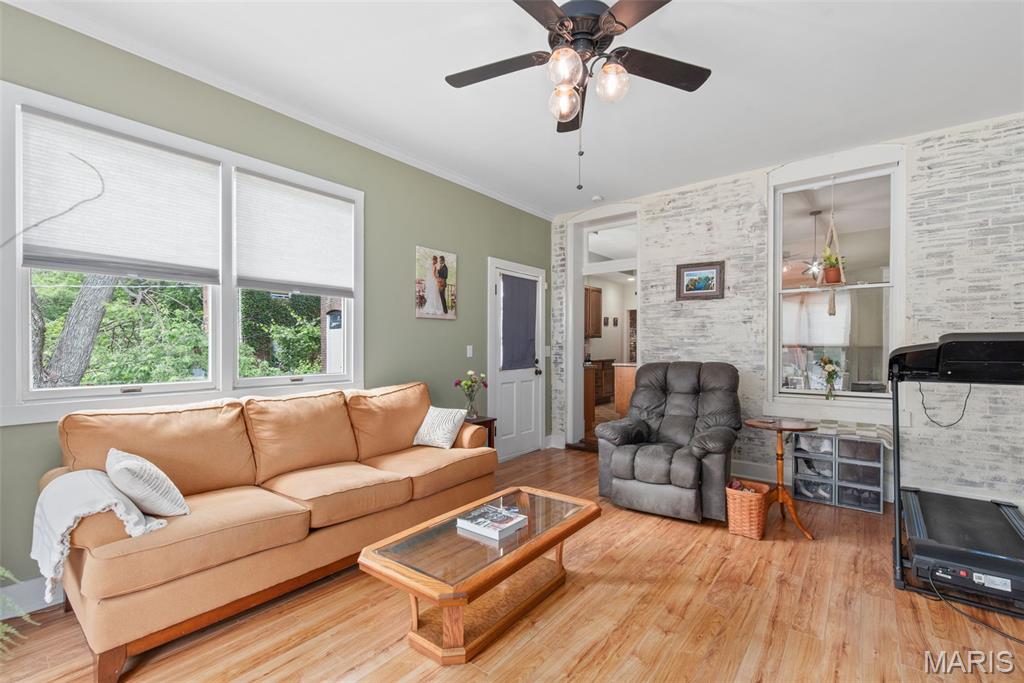 1944 Provenchere Place St. Louis, MO 63118 - Photo 28 of 54