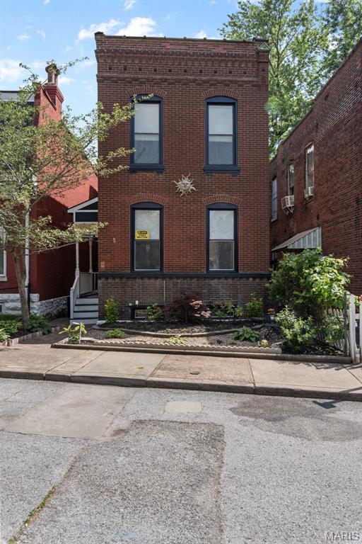 1944 Provenchere Place St. Louis, MO 63118 - Photo 4 of 54