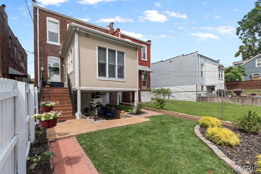 1944 Provenchere Place St. Louis, MO 63118 - Photo 42 of 54