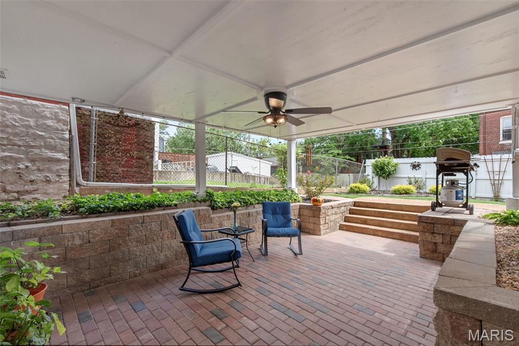 1944 Provenchere Place St. Louis, MO 63118 - Photo 46 of 54