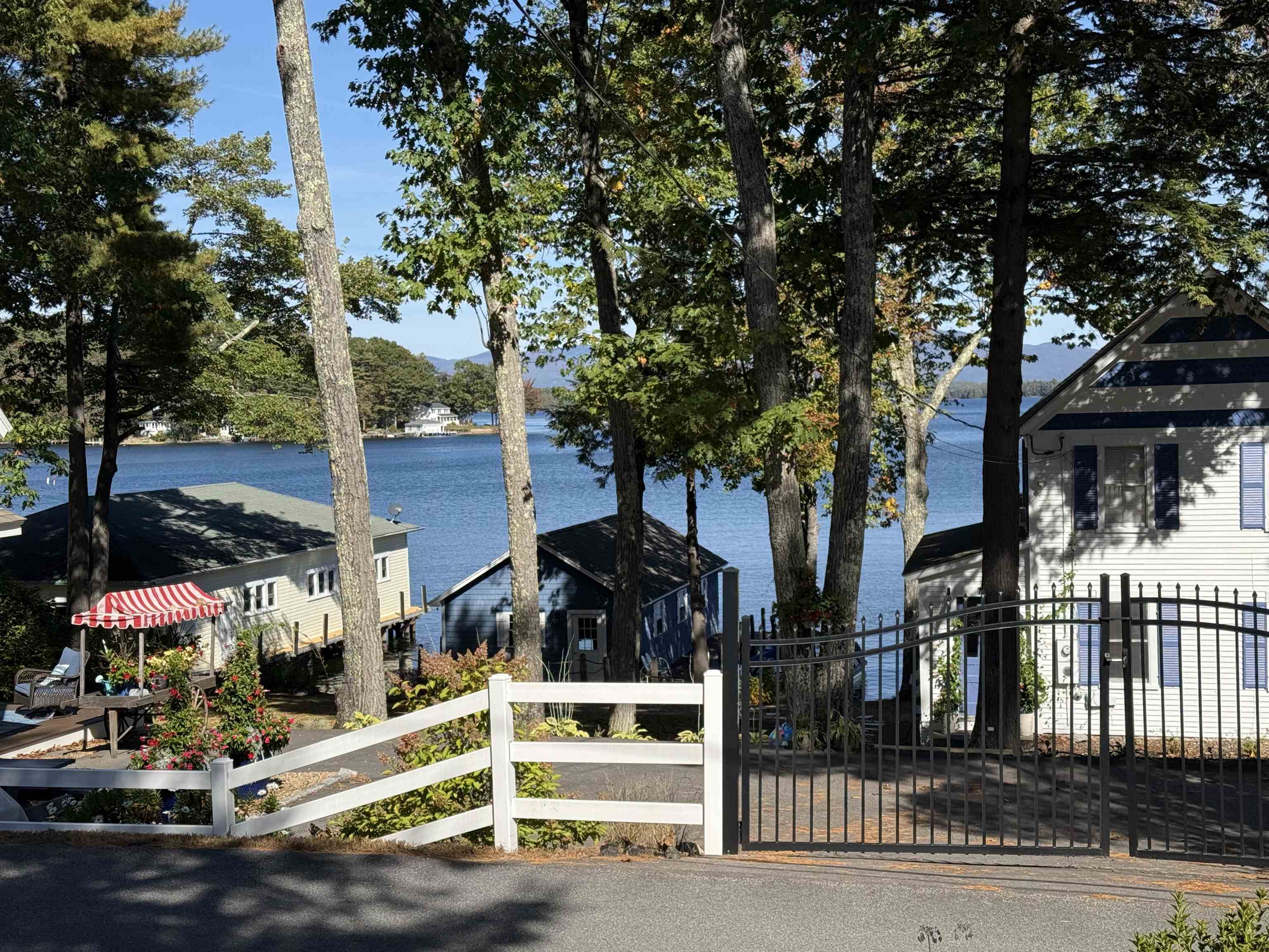 24 Dock Road, Unit 18 Gilford, NH 03249 - Photo 2 of 19