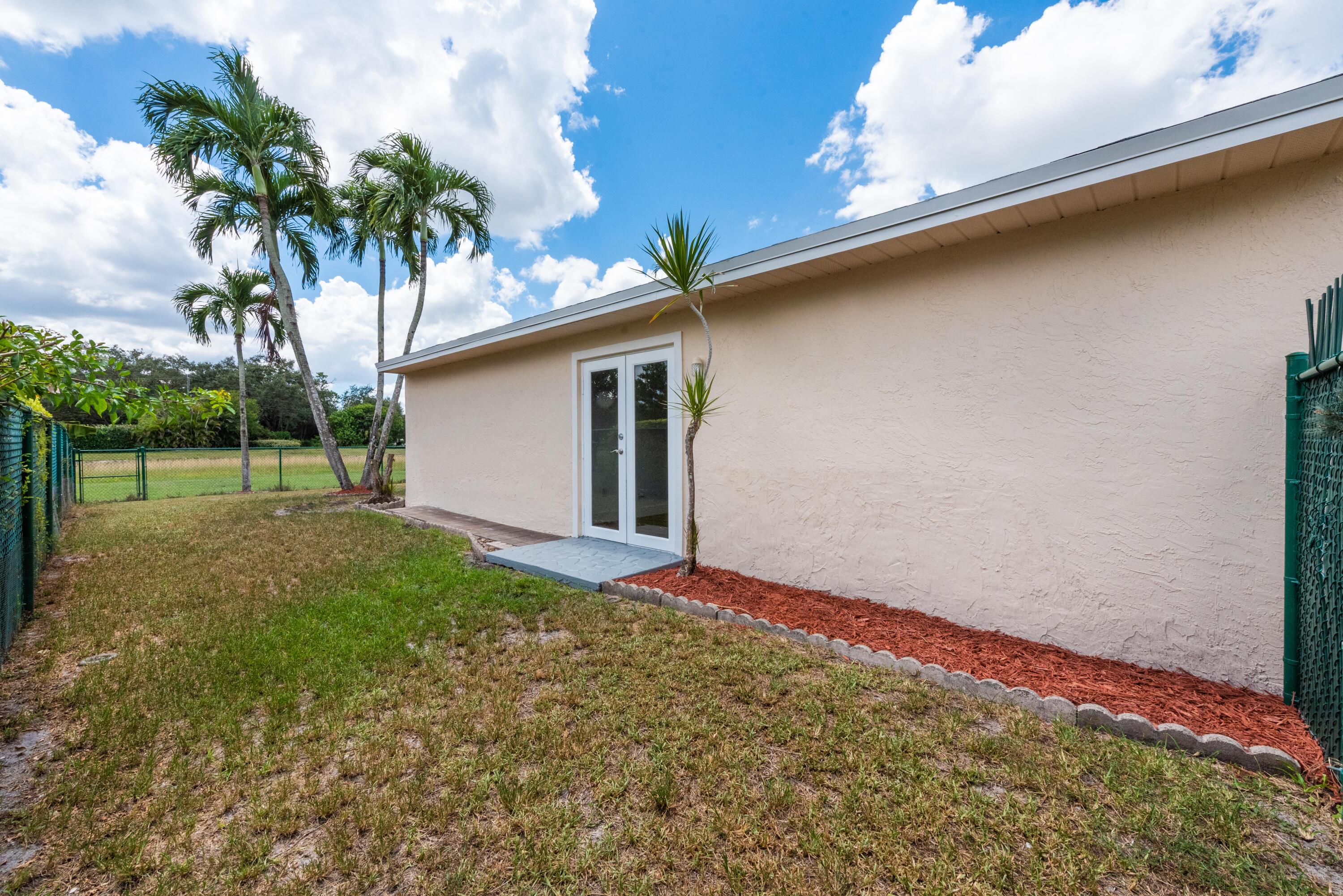 8432 Summer Field Place Boca Raton, FL 33433 - Photo 15 of 22 8432 Summer Field Pl.-29