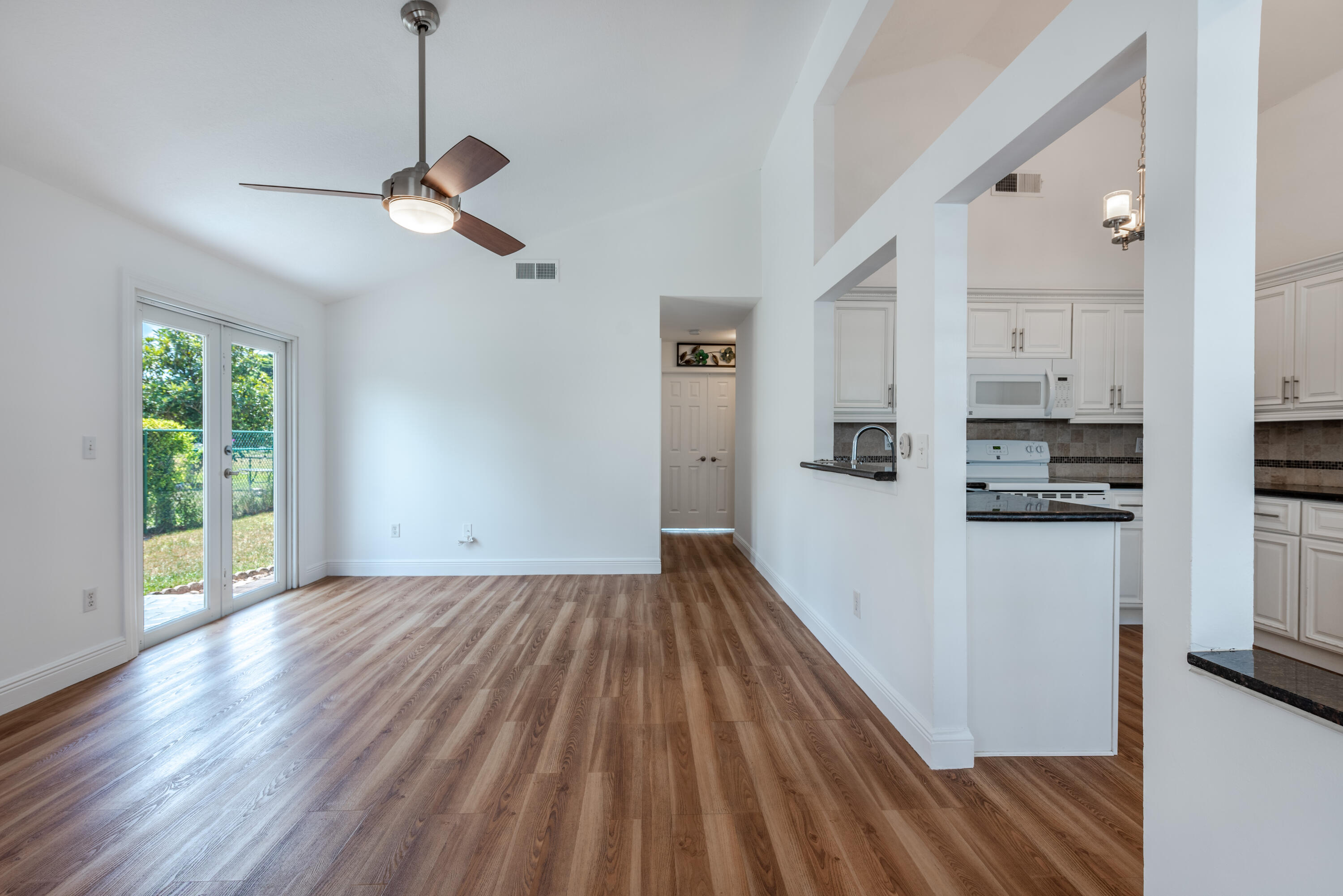 8432 Summer Field Place Boca Raton, FL 33433 - Photo 5 of 22 8432 Summer Field Pl.-6