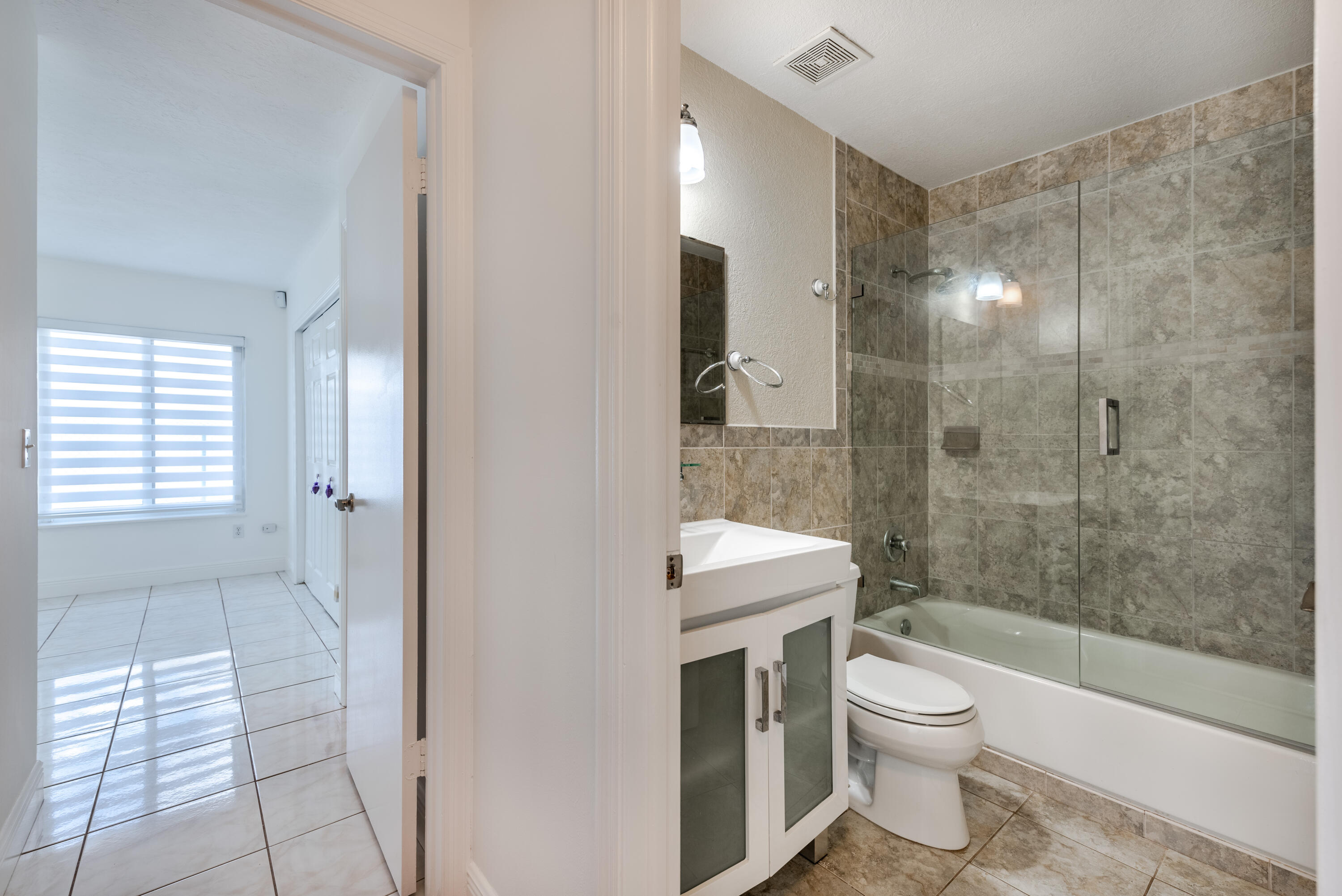 8432 Summer Field Place Boca Raton, FL 33433 - Photo 10 of 22 8432 Summer Field Pl.-22