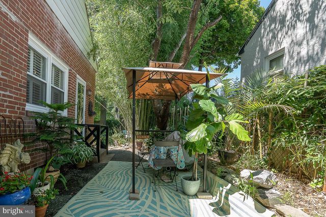 $338,000 | 110 South Sproul Road, Broomall, PA 19008