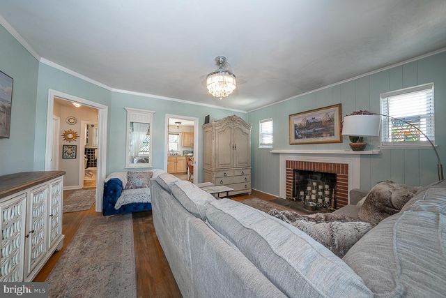 $338,000 | 110 South Sproul Road, Broomall, PA 19008