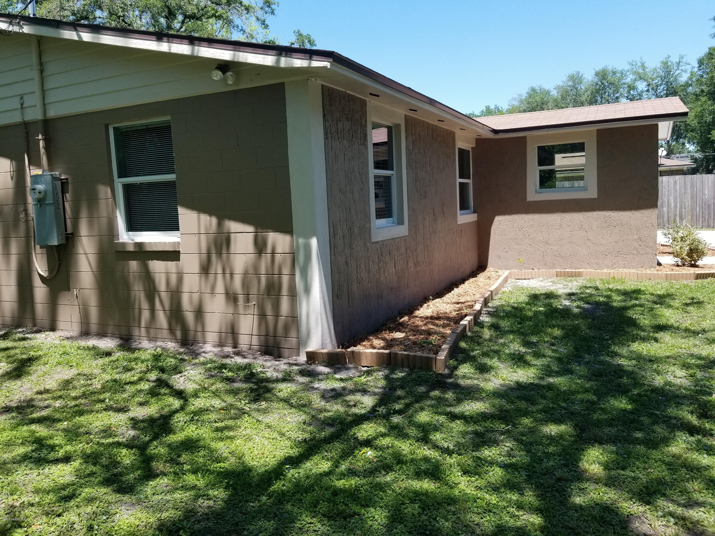 1222 Millson Road Jacksonville, FL 32221 - Photo 3 of 28 Front Left