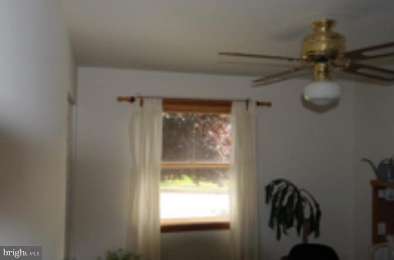 9118 Kilbride Road Nottingham, MD 21236 - Photo 10 of 22 a view of a small space