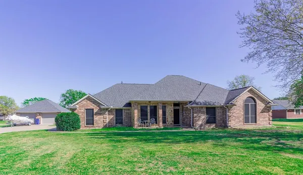 $485,000 | 1164 Oak Bend Drive, Kaufman, TX 75142