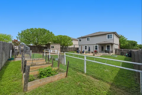 $335,000 | 605 Holbrooke Street, Hutto, TX 78634
