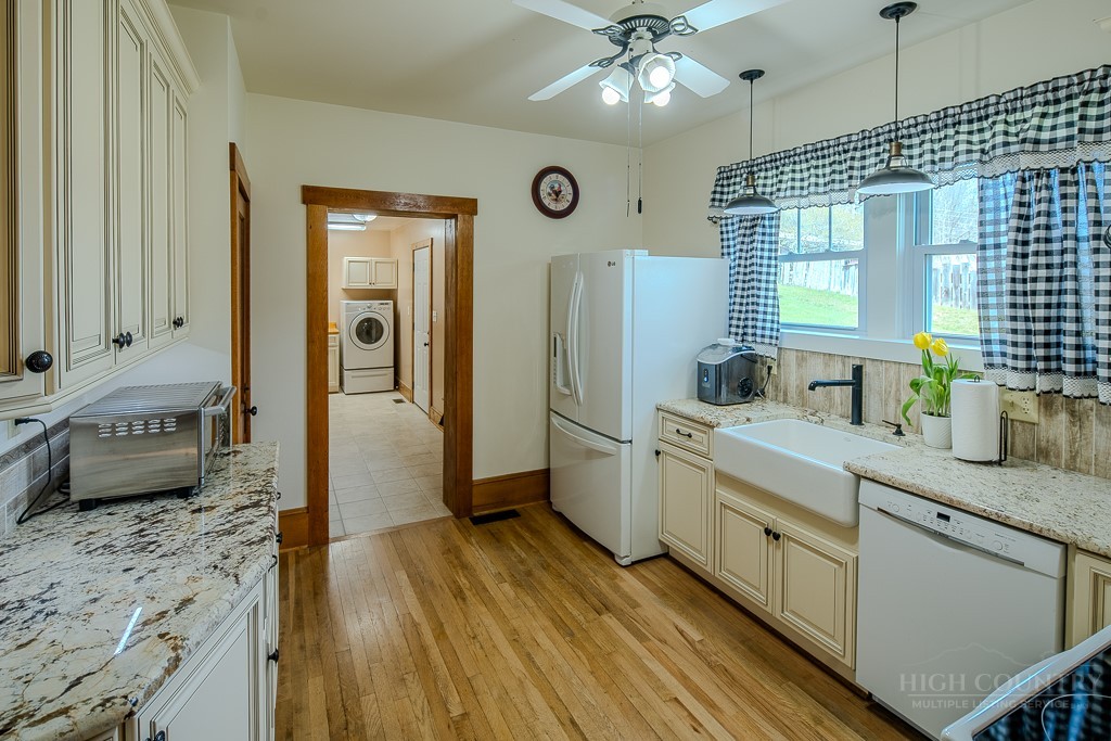 150 Wm Hardy Mast Road Sugar Grove, NC 28679 - Photo 14 of 45