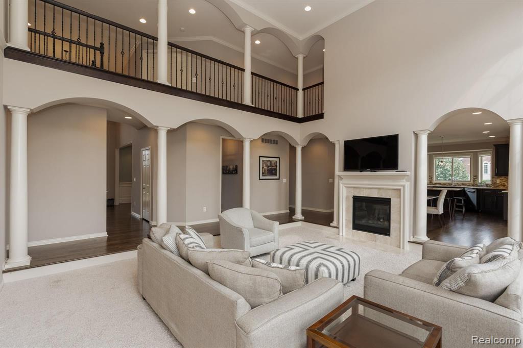 1391 Traceky Drive Rochester Hills, MI 48306 - Photo 4 of 47