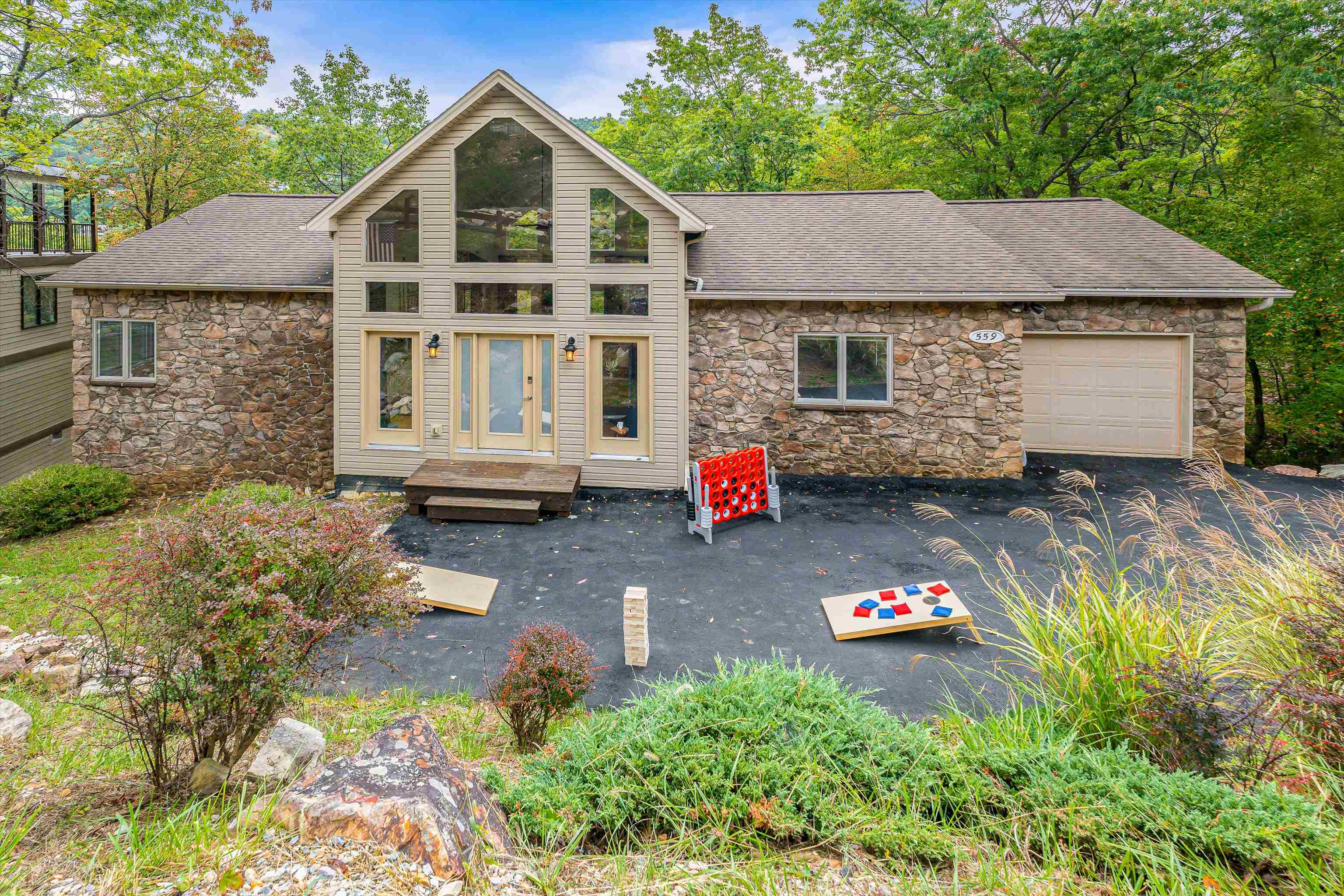 559 Rainier Road McGaheysville, VA 22840 - Photo 4 of 56
