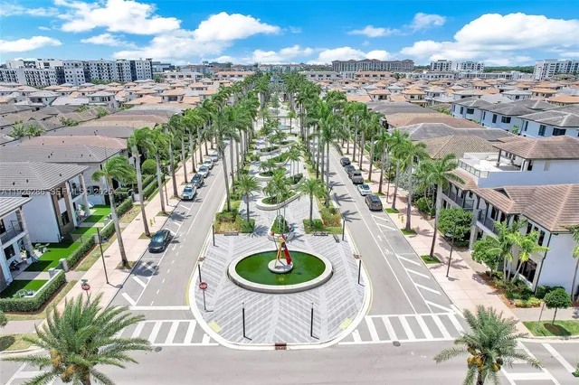 $599,000 | 8301 Northwest 41st Street, Unit B102, Doral, FL 33178