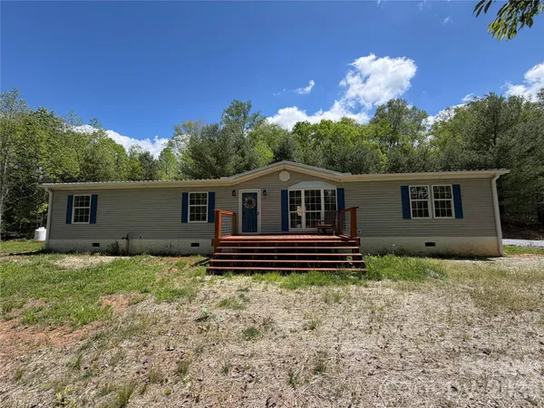 $280,000 | 398 Dogwood Drive, Bakersville, NC 28705