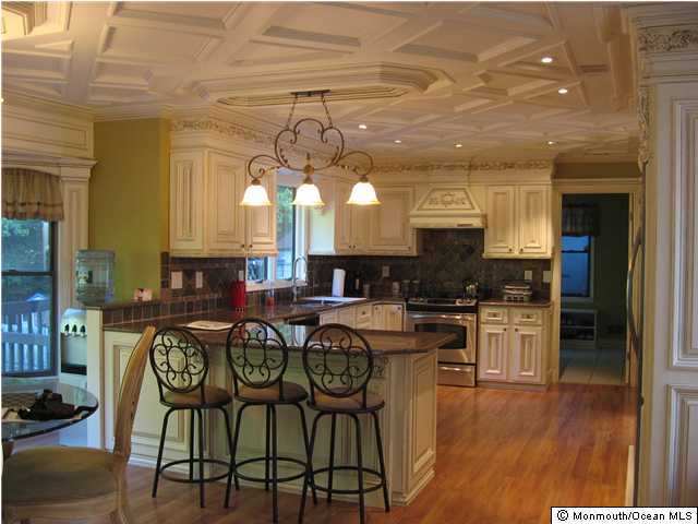 7 Red Hawk Road North Colts Neck, NJ 07722 - Photo 1 of 3 Primary Photo