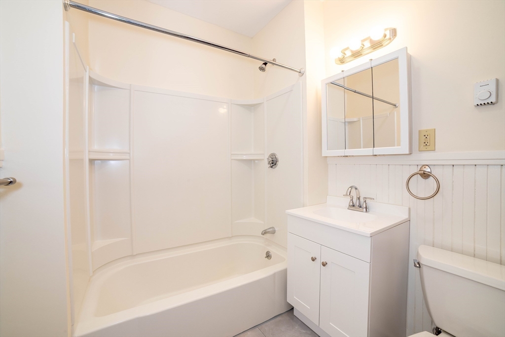 82 Tower Street, Unit 3 Worcester, MA 01606 - Photo 19 of 25