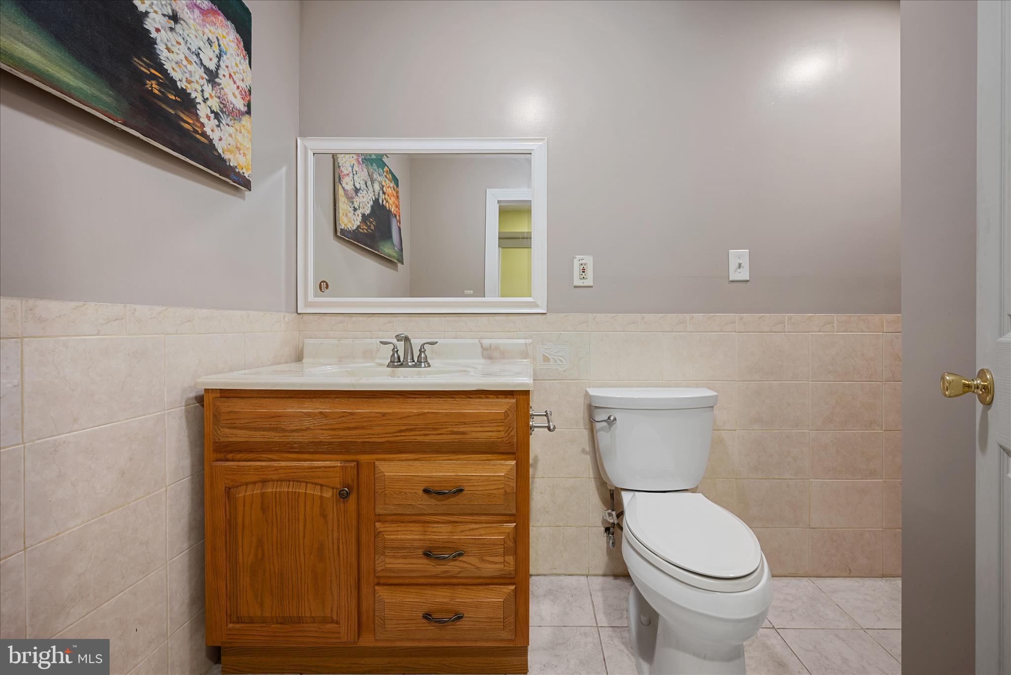 5051 Ridgeview Court Jeffersonton, VA 22724 - Photo 18 of 29 a bathroom with a toilet sink and mirror